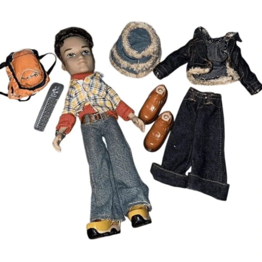 2003 Bratz Boyz Nu Cool Dylan 10 inch Doll with Outfits and Accessories Set‎